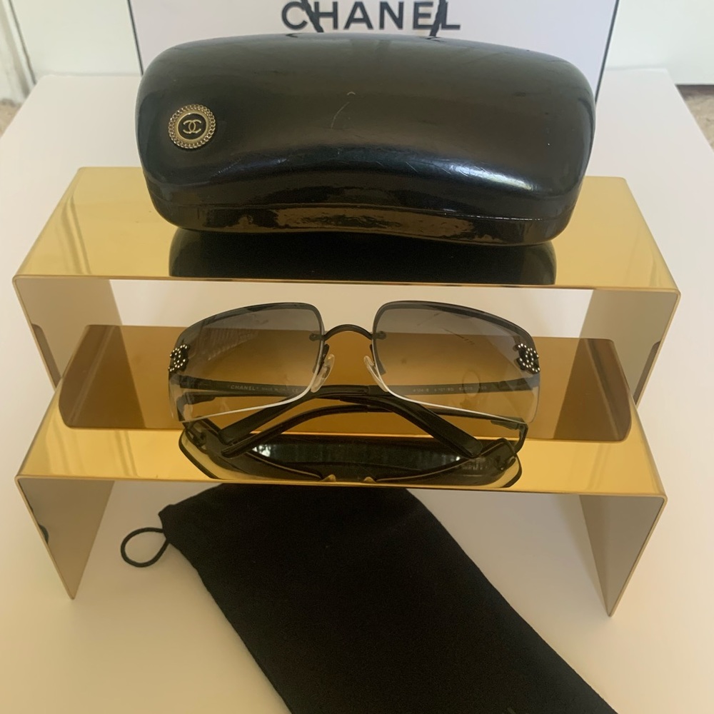 Chanel CC Logo Rhinestone Gradient Rimless Sunglasses